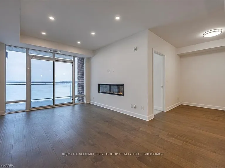 129 A South St #508 — Photo 14