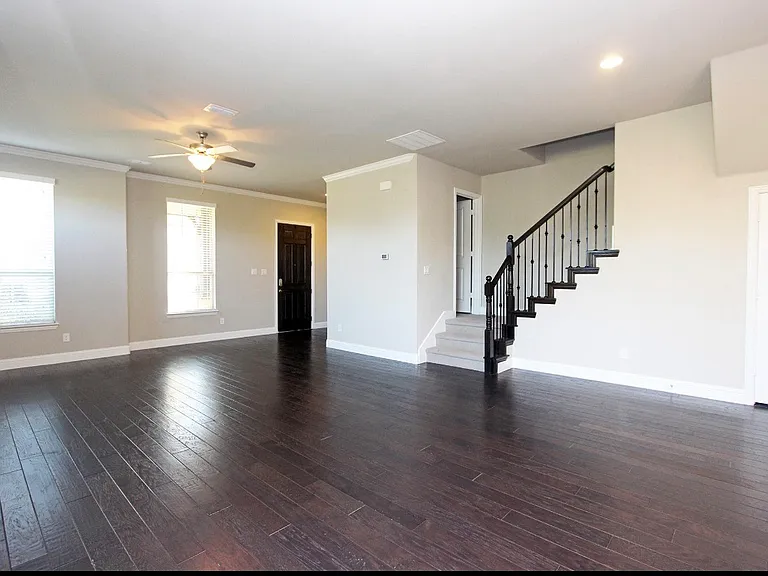 600 Ansley Way — Photo 8