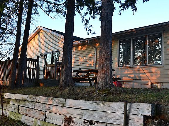 5th image of 8167 North Dr #7