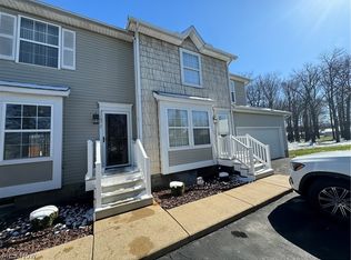 3207 Deer Trl, Cortland, OH 44410