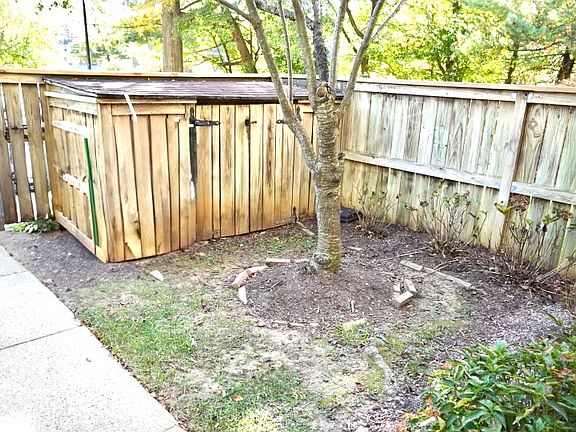 front exterior shed