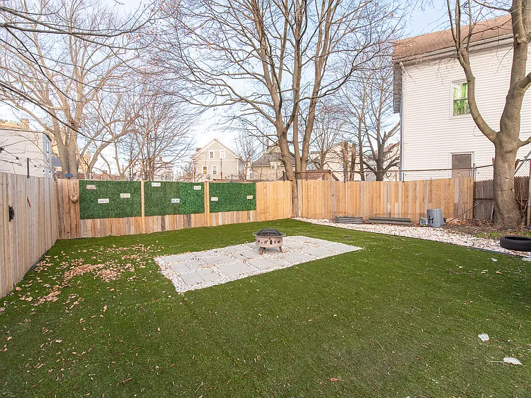 49 Hollis St #2 — Photo 15