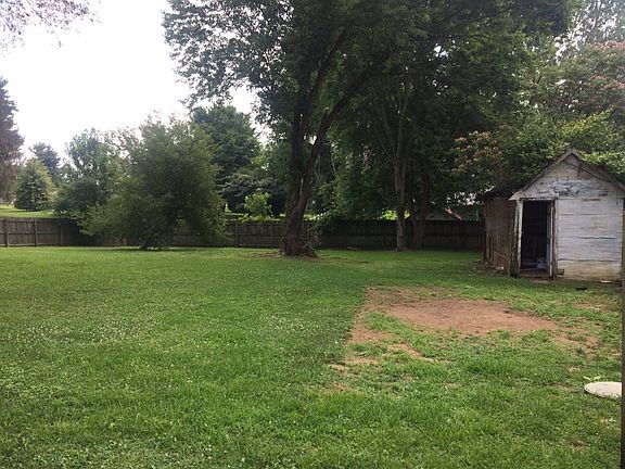 5th image of 7816 Danville Pike