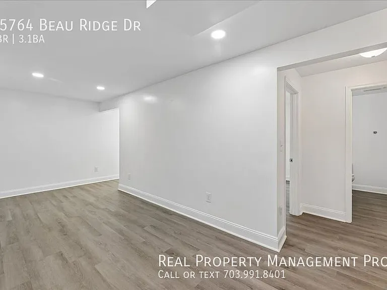 15764 Beau Ridge Dr — Photo 36