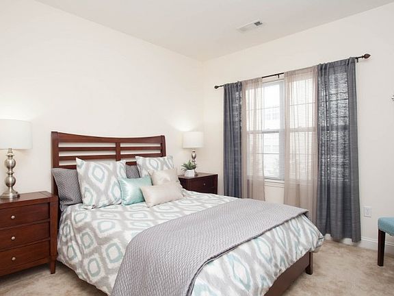Model Bedroom