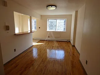 Rented by Peter Ashe