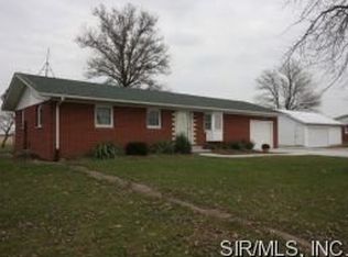 1727 Airport Rd, New Baden, IL 62265