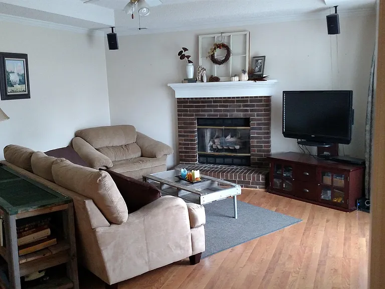 549 Wade Rd SE — Photo 7