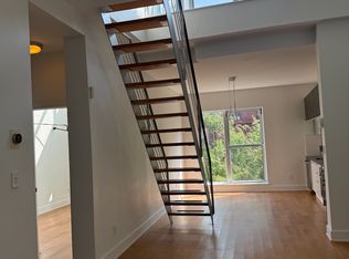 351 S 3rd St APT 4A, Brooklyn, NY 11211