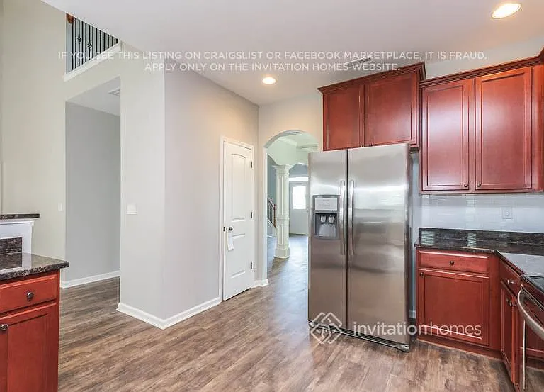139 Cole Dr — Photo 6