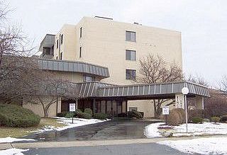 1st image of 5840 W 104th St APT 406