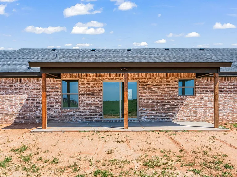 17311 N FM 400 — Photo 5