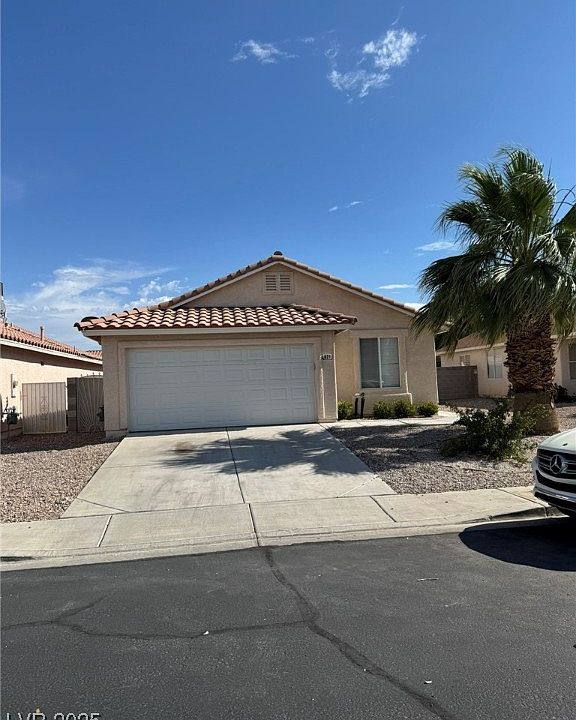 1st image of 621 Carlos Julio Ave
