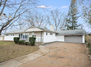 1155 Oneida St, Joliet, IL 60435