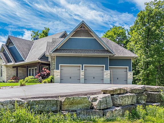 4th image of 238 Justin Dr