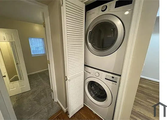1913 Rosedale St NE #1 — Photo 16