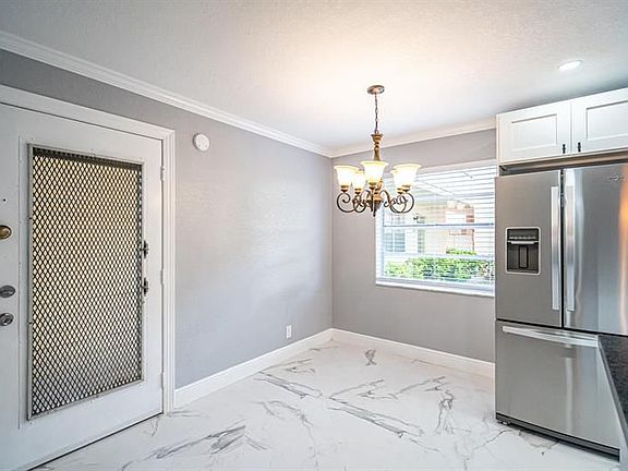 2nd image of 244 Normandy Ln #F