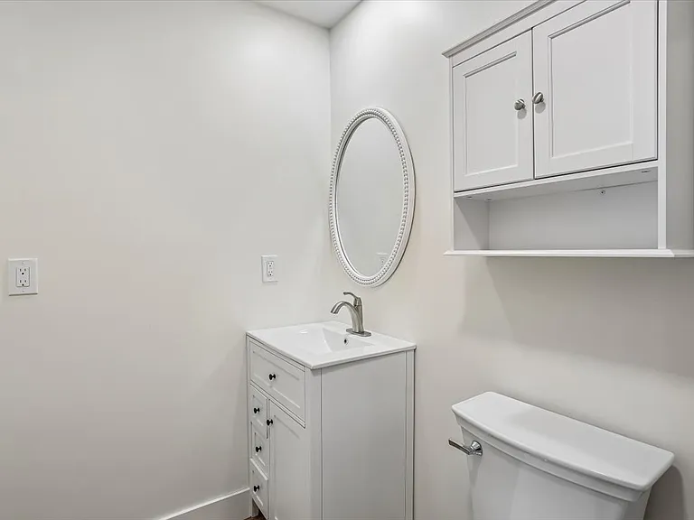 24875 Old Hundred Rd — Photo 35