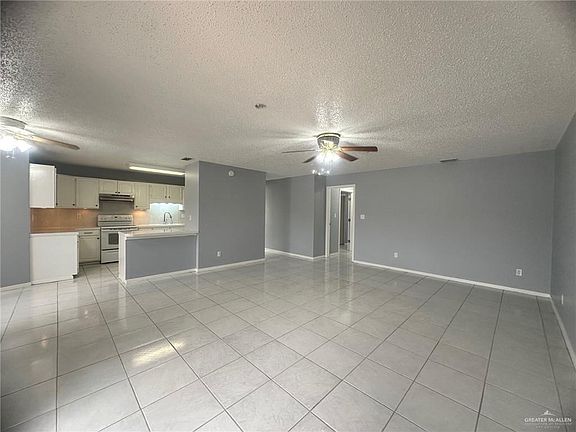 2nd image of 601 Hibiscus Ave APT 5