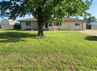 1411 14th St, Maysville, OK 73057