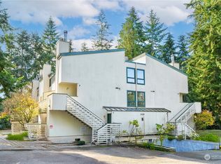 1019 156th Ave NE APT B3, Bellevue, WA 98007