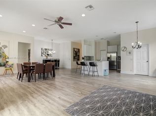 749 Tulip Cir, Weston, FL 33327