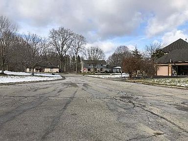 5771 Walnut Wood Way Dayton Oh 45415 Zillow