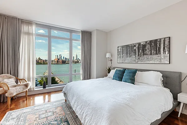 Sold by Douglas Elliman | media 4