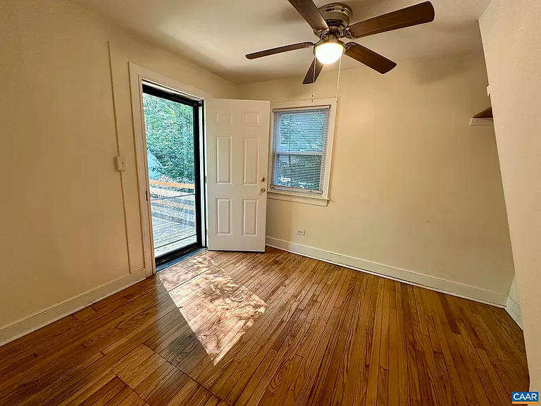2337 Highland Ave — Photo 11