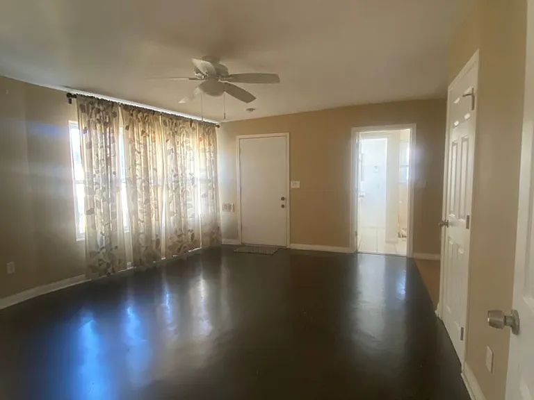 409 E Puente St — Photo 10