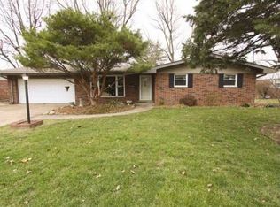 213 Dorchester Dr, Belleville, IL