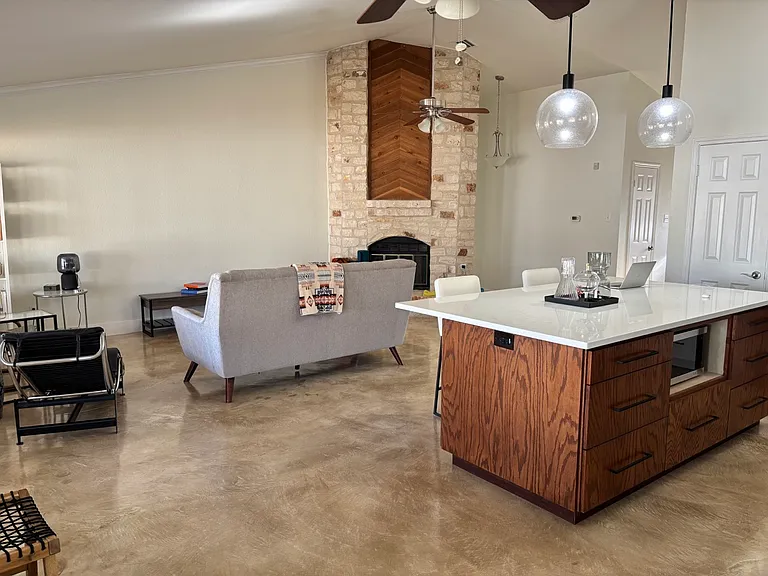 4100 Tamarack Trl — Photo 8