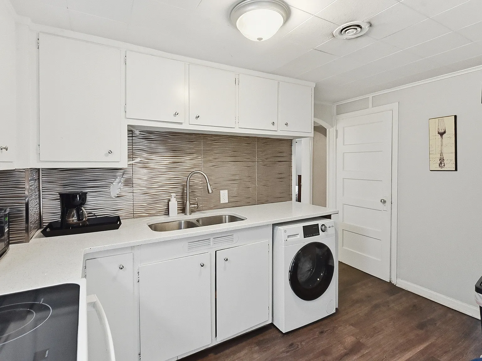 1 bed, 667 sqft, $1,150 — Photo 4