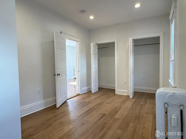 501 S 3rd Ave — Photo 9