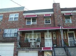 652 E 241st St, Bronx, NY 10470