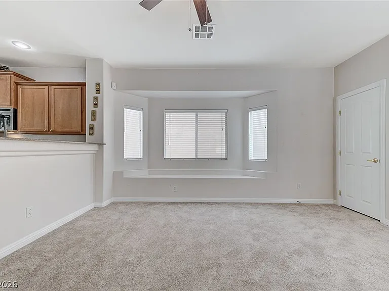 5048 Lower Falls Ct — Photo 12
