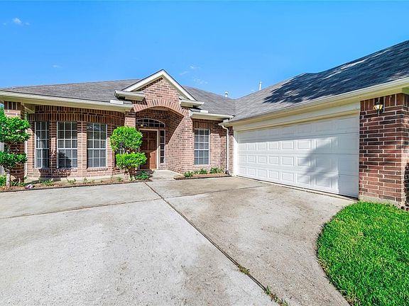 3rd image of 19211 Caribou Ridge Dr
