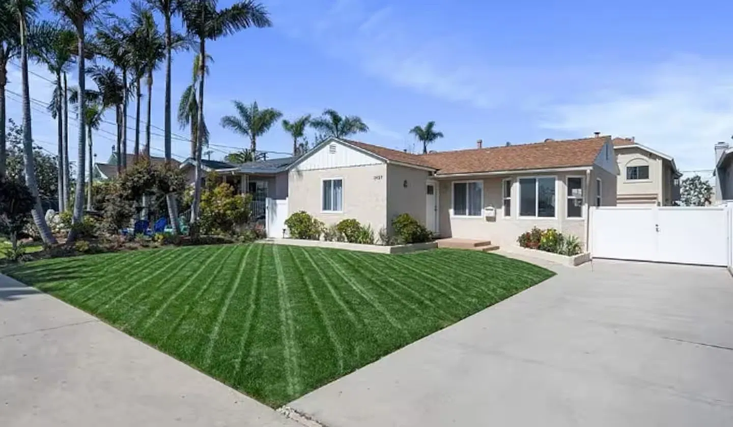 2 bed, $3,800 — Photo 1