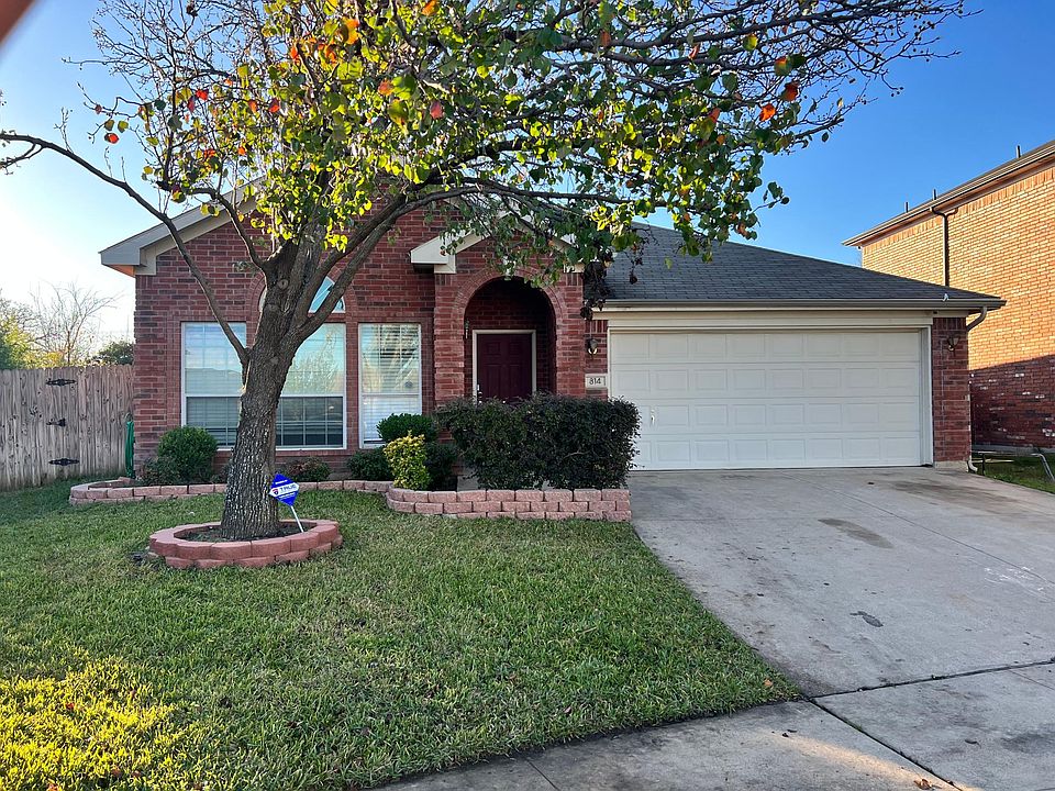 1st image of 814 Chrissy Creek Ln