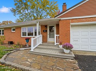 1008 Eastview Dr, Findlay, OH 45840