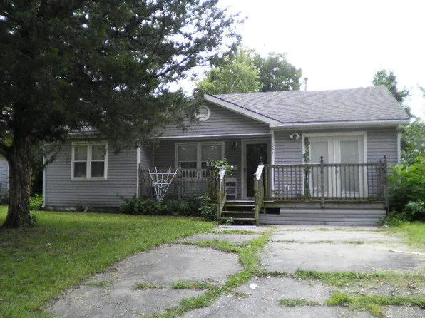 831 Nw #B, Miami, OK 74354