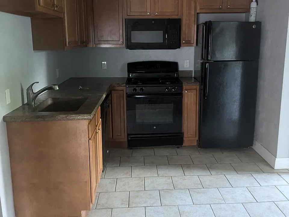 6811 McPherson Blvd #2