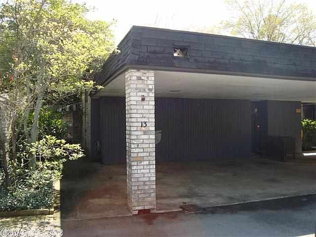 1st image of 13 Westridge Dr