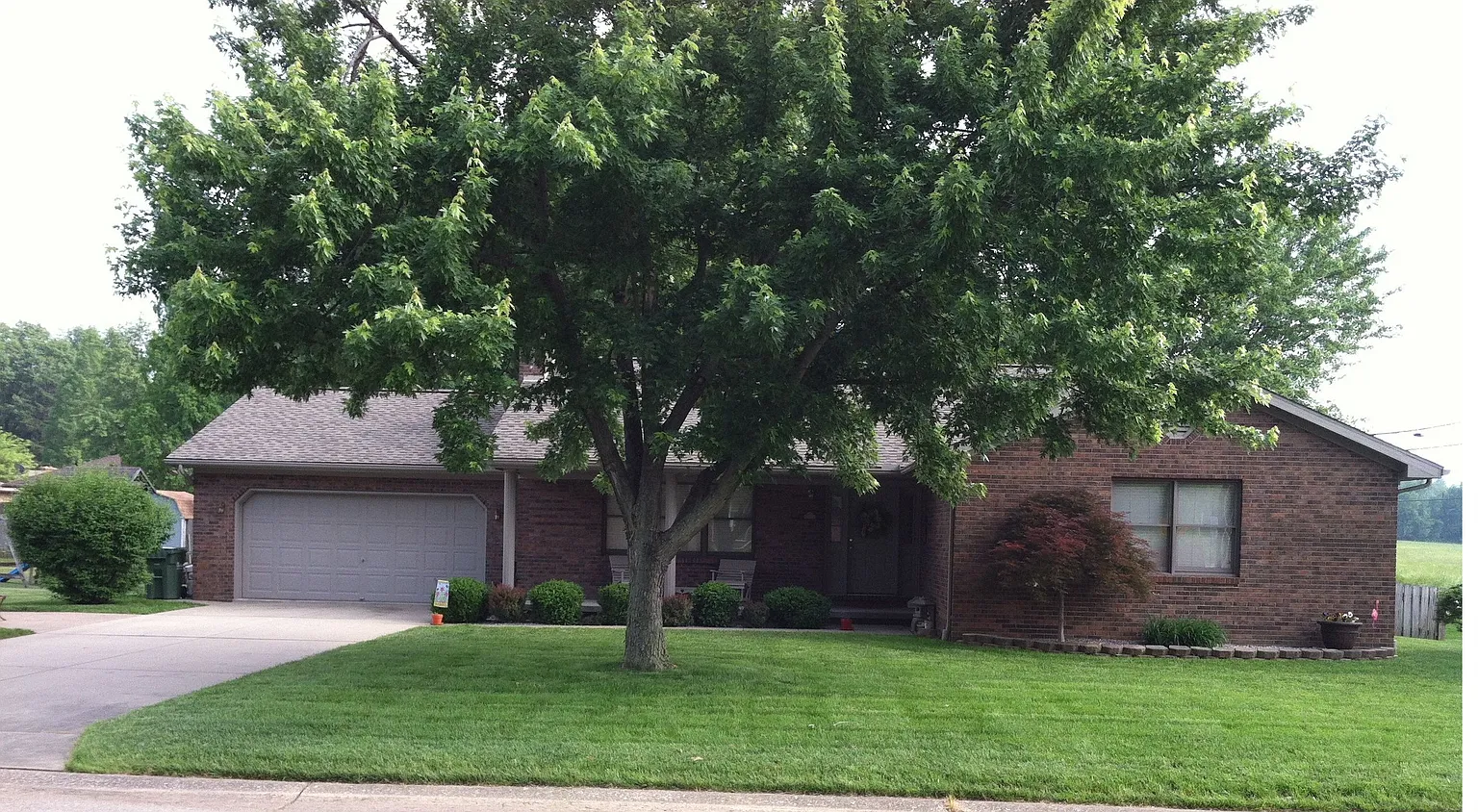 8999 Framewood Dr photo 1
