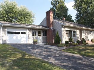 7 Bellamy Rd, Springfield, MA 01119