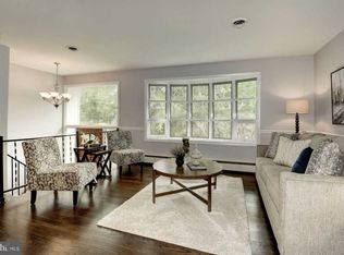 2600 Roswell Ct, Falls Church, VA 22043