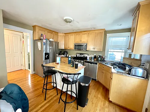 23 Iroquois St #A Photo 1