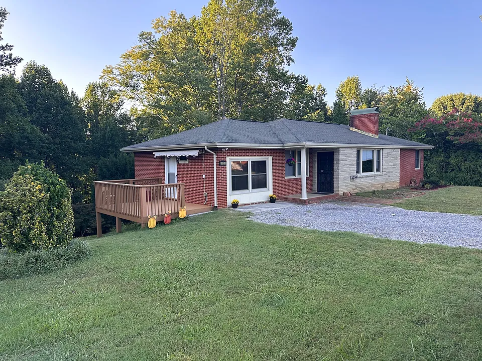 1408 Ridgecrest Rd