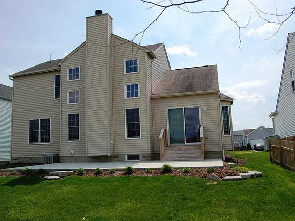 3rd image of 580 Poppy Ln
