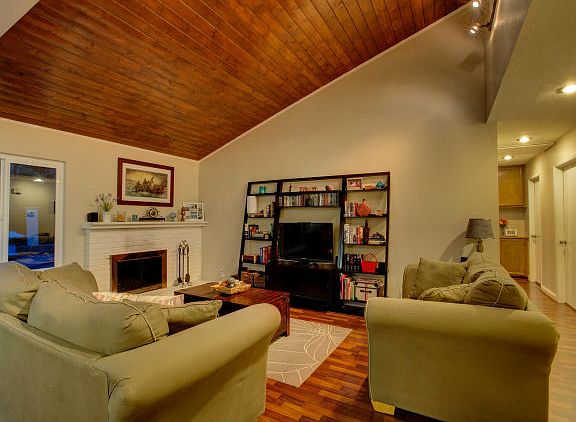 4th image of 2475 Gitana Ct
